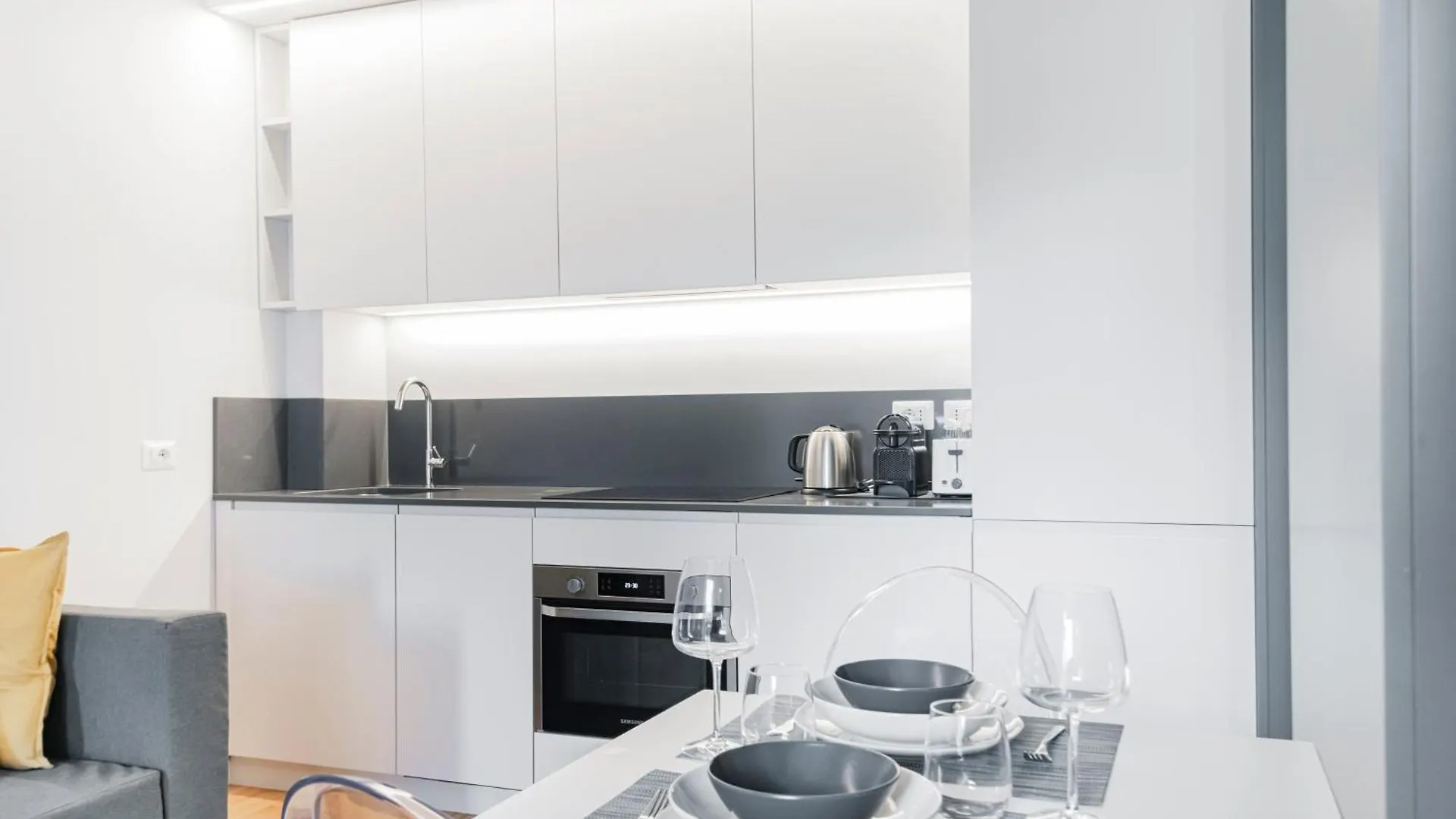 شقة Easylife - Modern Studio In The Heart Of Navigli ميلان